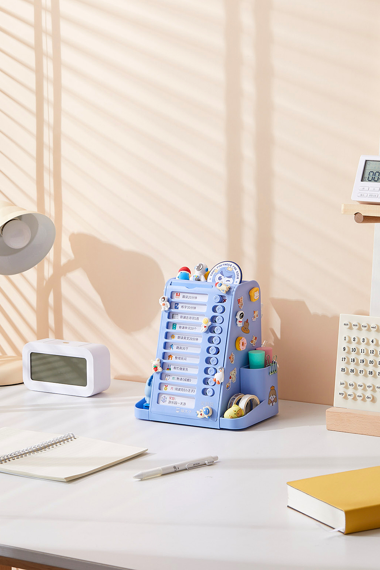 电商拍摄 | 艺术儿童文创文具笔桶创意绘画拍摄（图ZMzQ2NzUwNDM2） - 产品摄影 - 站酷设计师汉堡包吃炸鸡腿原创素材 - 站酷ZCOOL