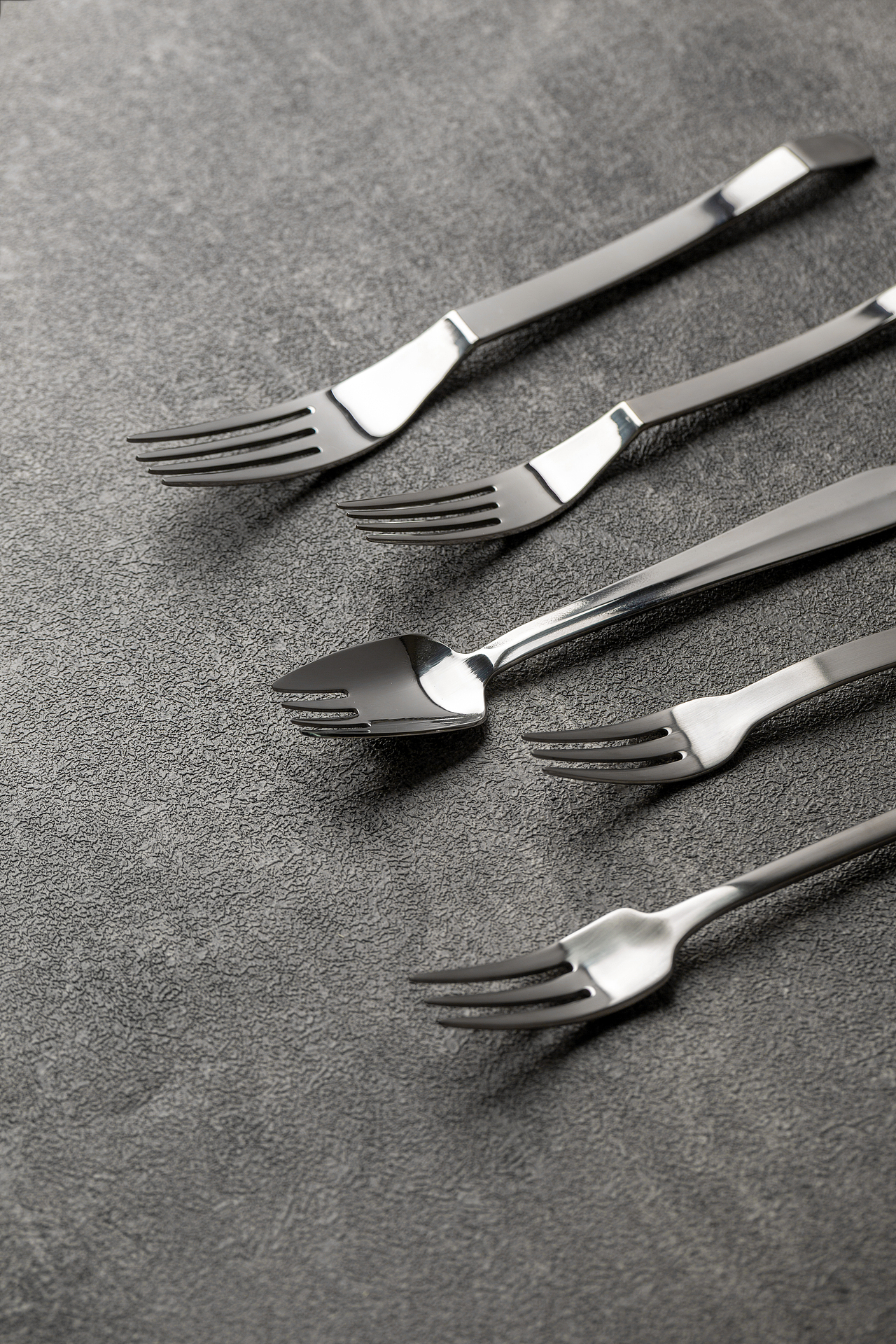 餐具和食品，《有点好看又有点难看》（图ZMzcwMTc4NTQ0） - 产品摄影 - 站酷设计师北极超甜虾原创素材 - 站酷ZCOOL