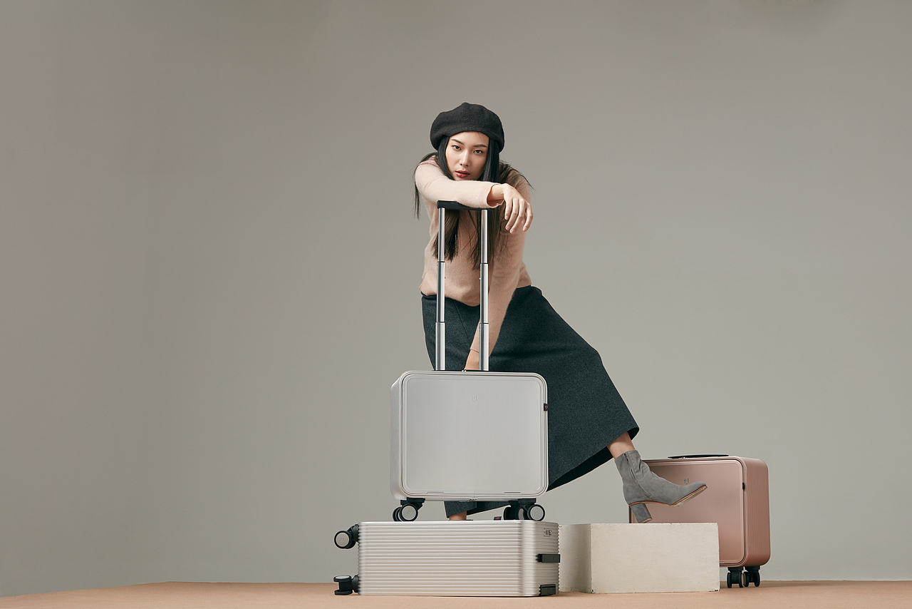 TUPLUES拉杆箱 |人像拍摄 | VEG STUDIO