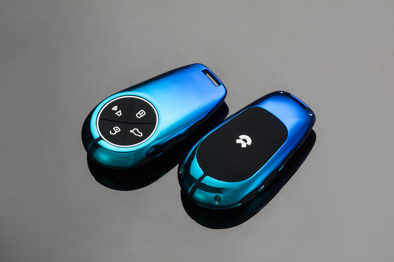 工艺品|玉石|汽车钥匙壳|黑底产品摄影