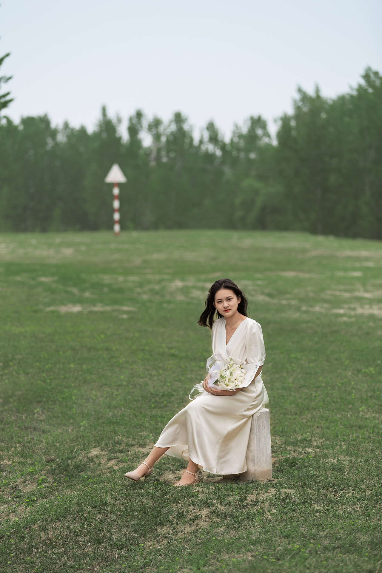 微风徐来（图ZMzI1ODYzMDE2） - 人像摄影 - 站酷设计师摄影师千枨原创素材 - 站酷ZCOOL