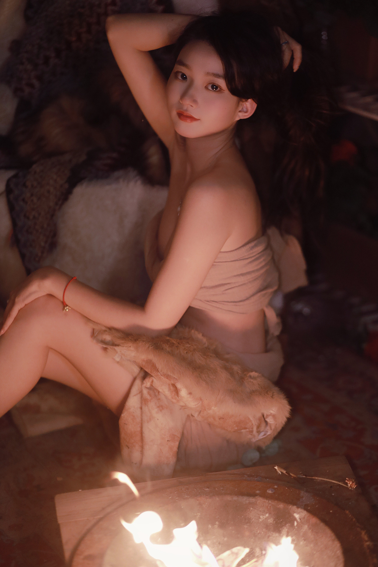 篝火写真（图ZMzYwNjE3ODMy） - 人像摄影 - 站酷设计师摄影师不语金原创素材 - 站酷ZCOOL