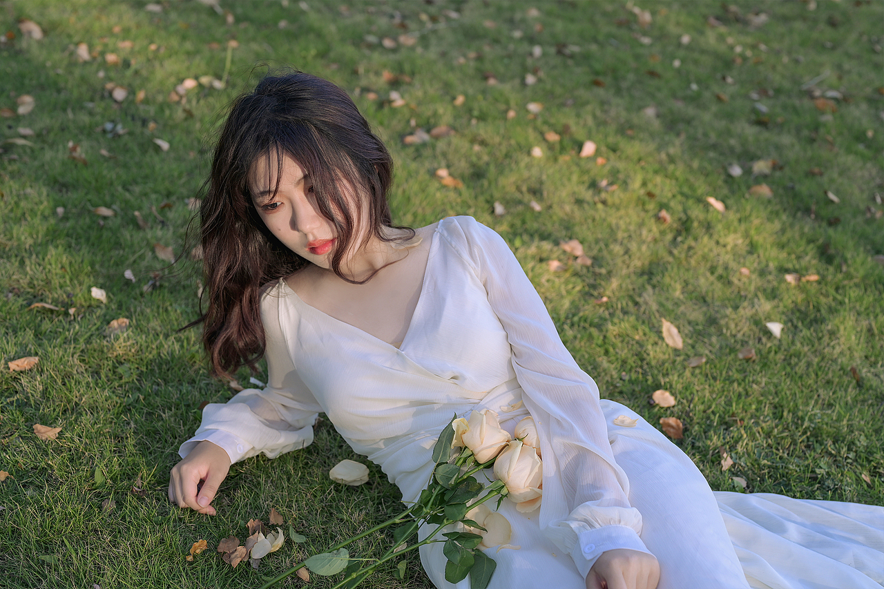 你什么也没有说，山风惊扰我（图ZMzIyNTc2MDA4） - 人像摄影 - 站酷设计师尤里西西原创素材 - 站酷ZCOOL