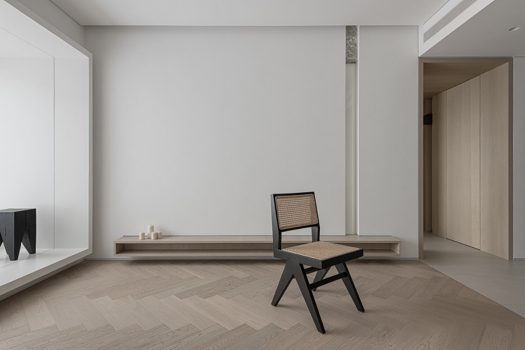 自然极简风,以光调节空间情绪,探索无我的自由境界