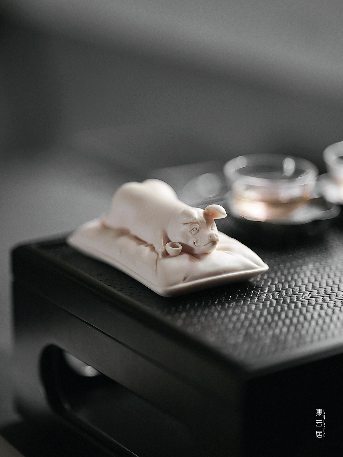 中国白·猪猪请趴好