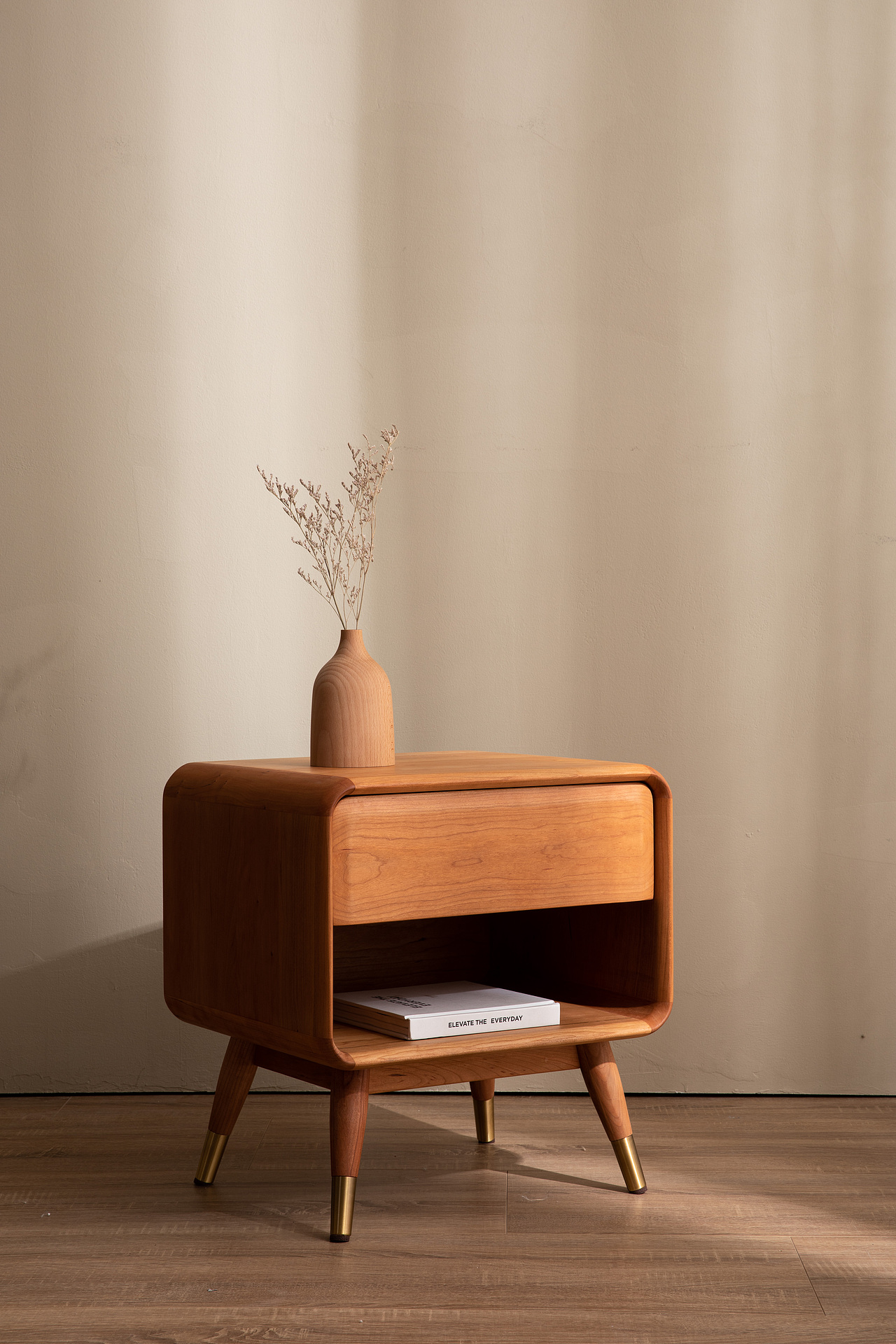 家居摄影-复古黑胡桃实木床头柜（图ZMzI3MzM4ODIw） - 产品摄影 - 站酷设计师叶小魚原创素材 - 站酷ZCOOL