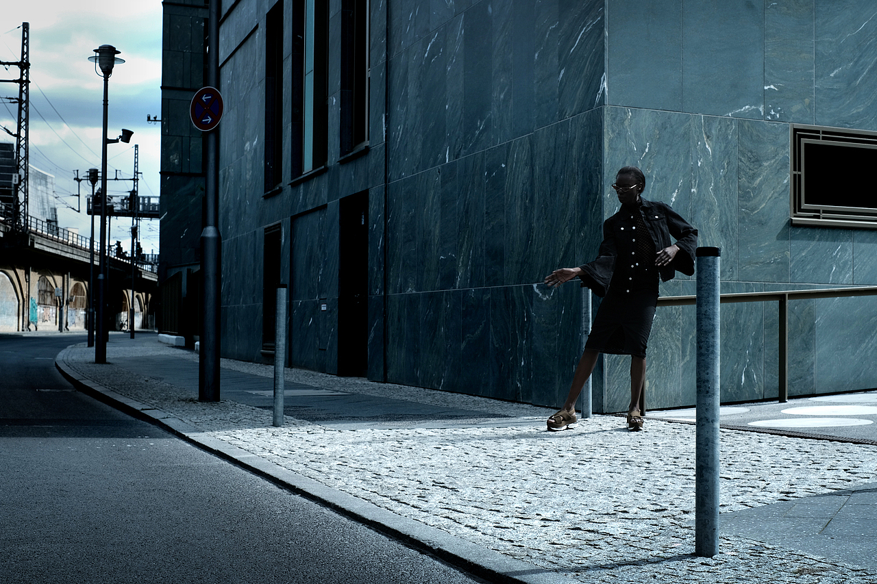 柏林苍穹下 星纳出品（图ZMzI0MzIwMjY0） - 时尚/艺术摄影 - 站酷设计师星纳NIRVINA原创素材 - 站酷ZCOOL