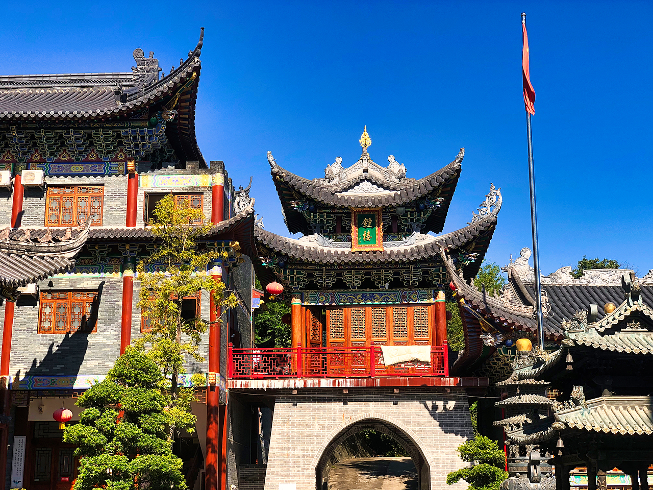 深圳大鹏东山寺（图ZMzQ1NTkwODYw） - 风光摄影 - 站酷设计师limin2019art原创素材 - 站酷ZCOOL