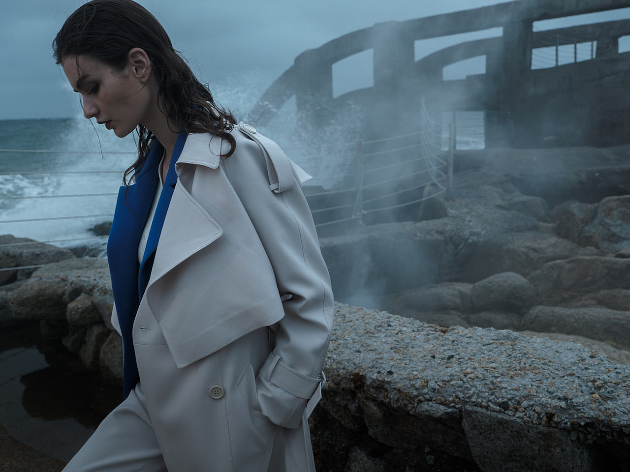 伊奥尼亚海的浮光