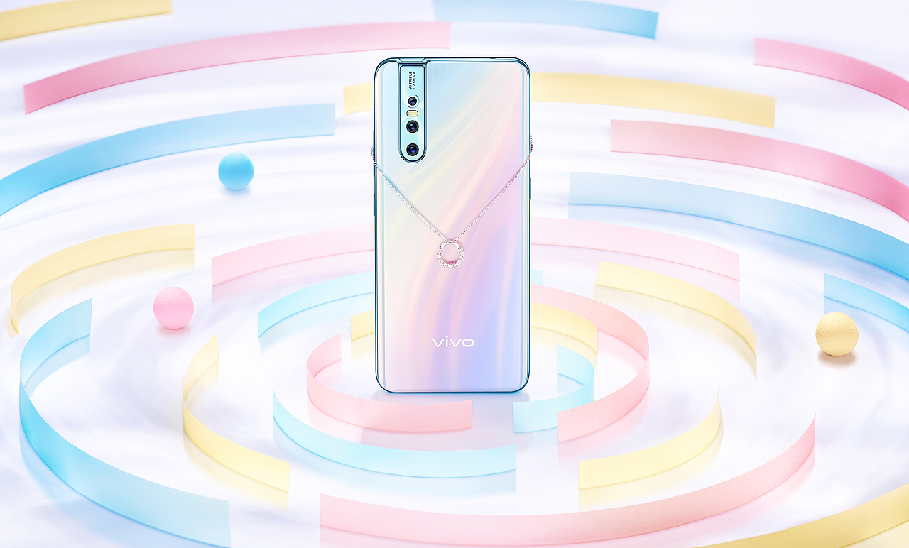 vivo产品、礼盒创意美图拍摄（图ZMzMxMDI4NzM2） - 宣传物料 - 站酷设计师Holam_Mo原创素材 - 站酷ZCOOL