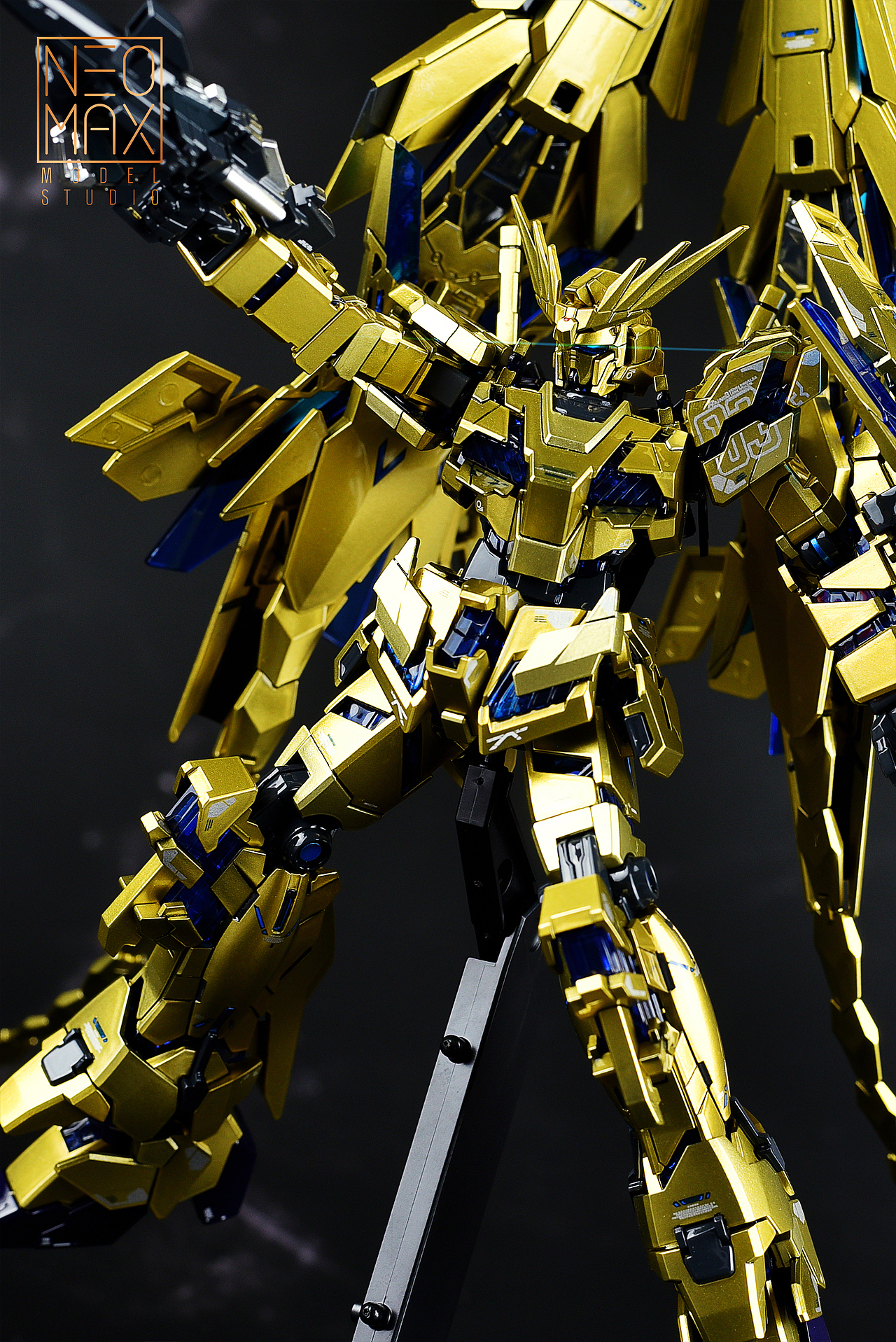 不死凤凰!高达模型作品【hg独角兽三号机-菲尼克斯】