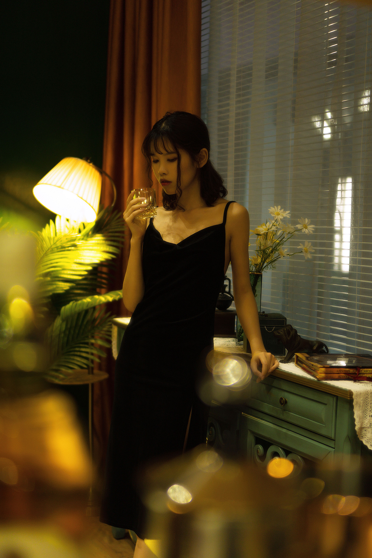 室内复古写真（图ZMzIwNjI5Mzky） - 人像摄影 - 站酷设计师Ali阿丽摄影原创素材 - 站酷ZCOOL