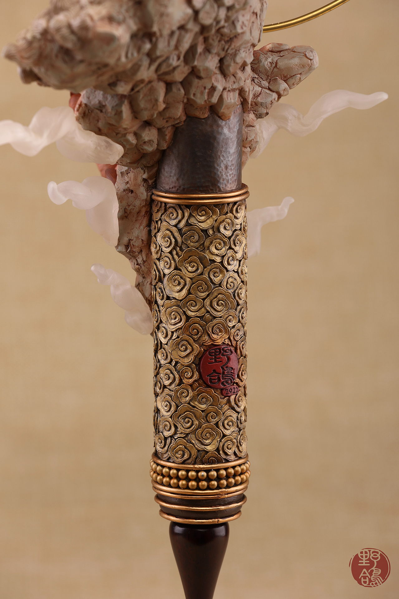 野鸽原创雕塑作品《空》彩色版