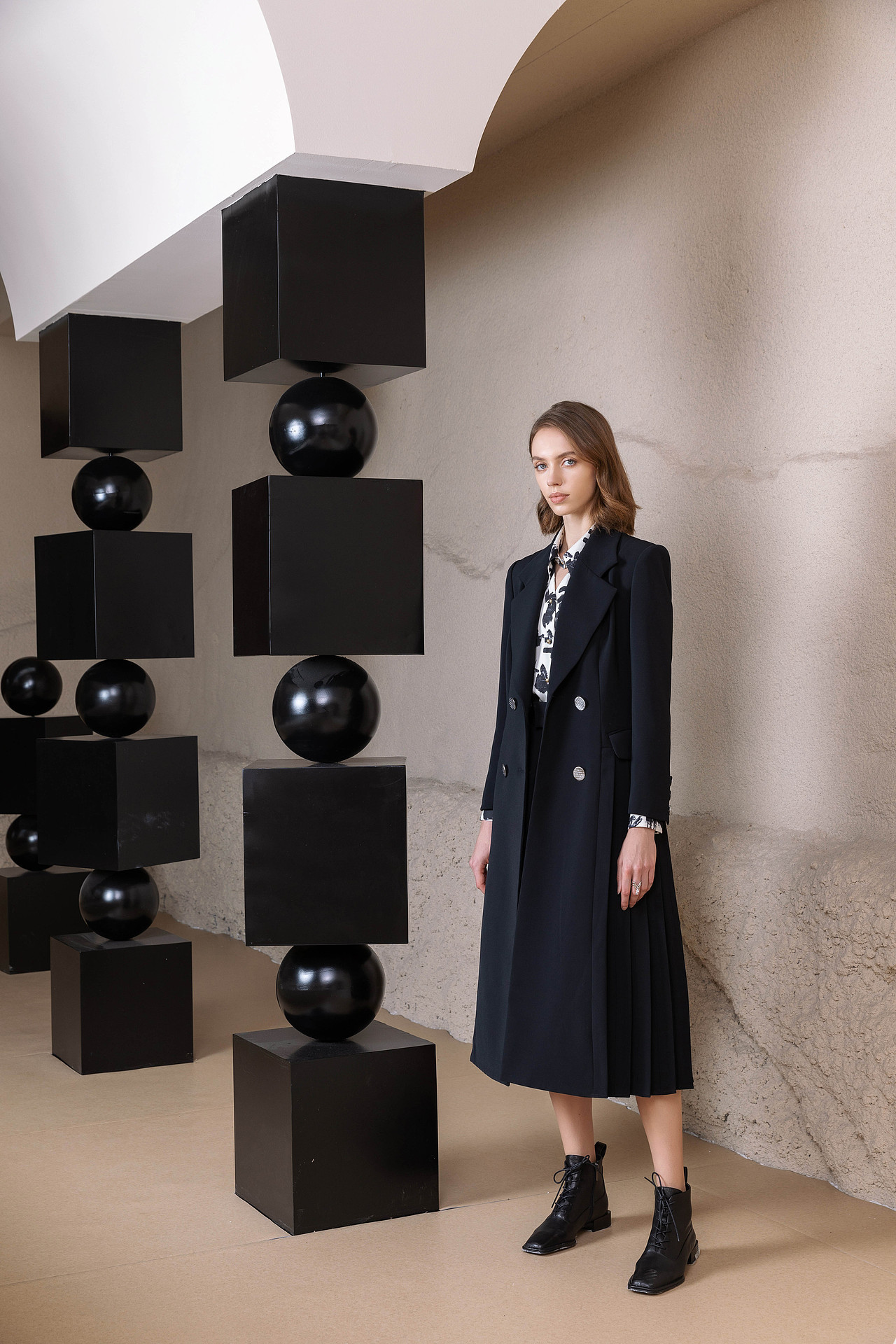 服装摄影 | 法式设计师品牌形象片2⃣️ ✖ 一梦视觉