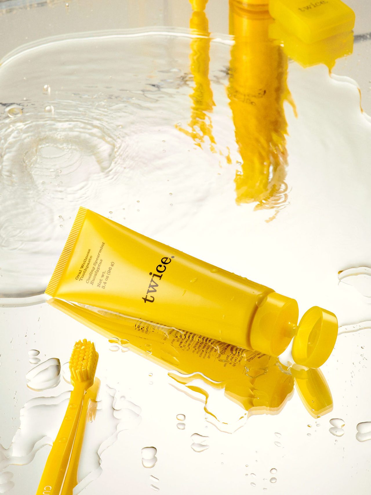 重塑口腔护理美学（图ZMjk5NzkyMzcy） - 品牌 - 站酷设计师铂莱颏原创素材 - 站酷ZCOOL