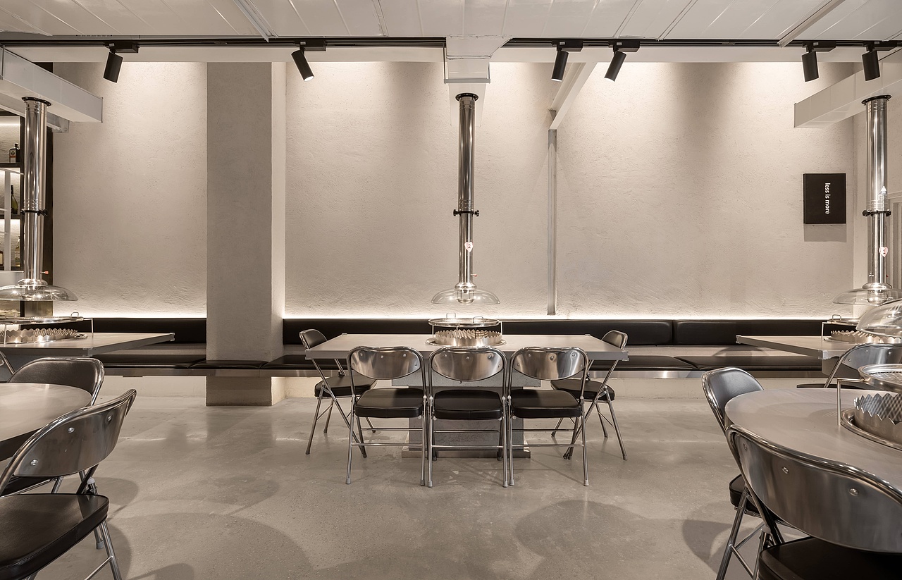 想吃烤肉|MOOTHAN. DESIGN