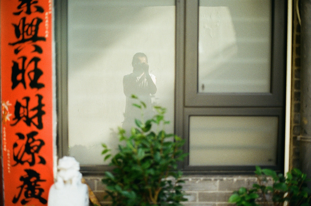 說一聲再見2022（圖ZMzI3NzIzNTAw） - 人文/紀(jì)實(shí)攝影 - 站酷設(shè)計(jì)師yangmiao26原創(chuàng)素材 - 站酷ZCOOL