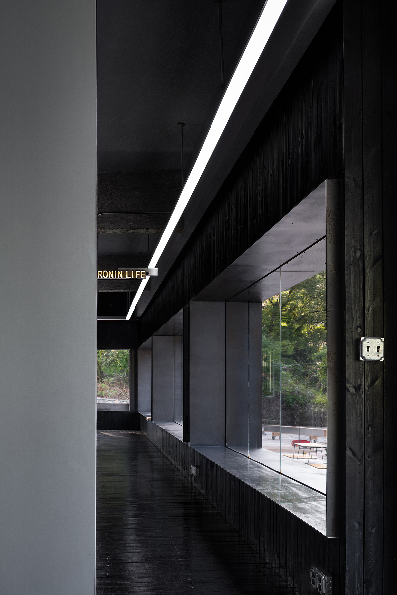 多重立面下的动态空间 - Ronin机车社区（图ZMzI1ODc1MjIw） - 酒店餐饮设计 - 站酷设计师weiweimao_原创素材 - 站酷ZCOOL