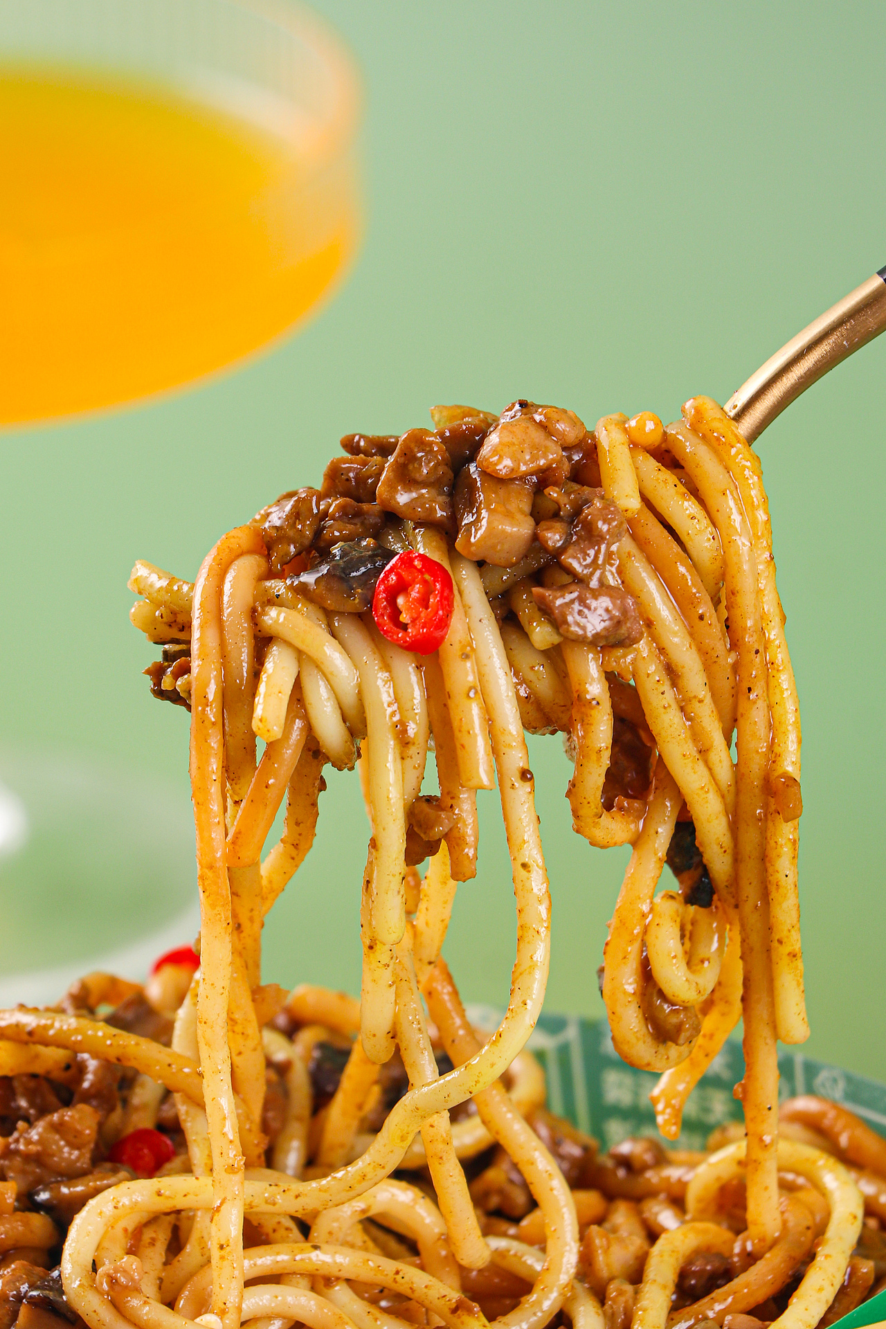 速食拌面意大利面意面 番茄肉酱面 牛肉面 黑胡椒意面（图ZMzU4MDQxMzcy） - 美食摄影 - 站酷设计师光绪摄影工作室原创素材 - 站酷ZCOOL