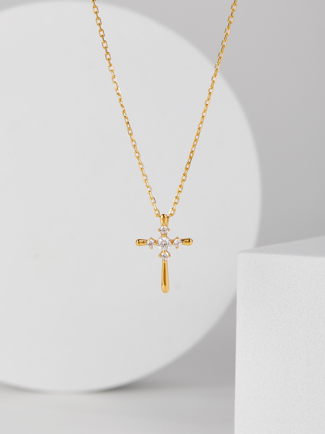 珠宝首饰拍摄 项链简约首饰电商场景主图（图ZMzI4OTM5MTA0） - 产品摄影 - 站酷设计师云一摄影原创素材 - 站酷ZCOOL