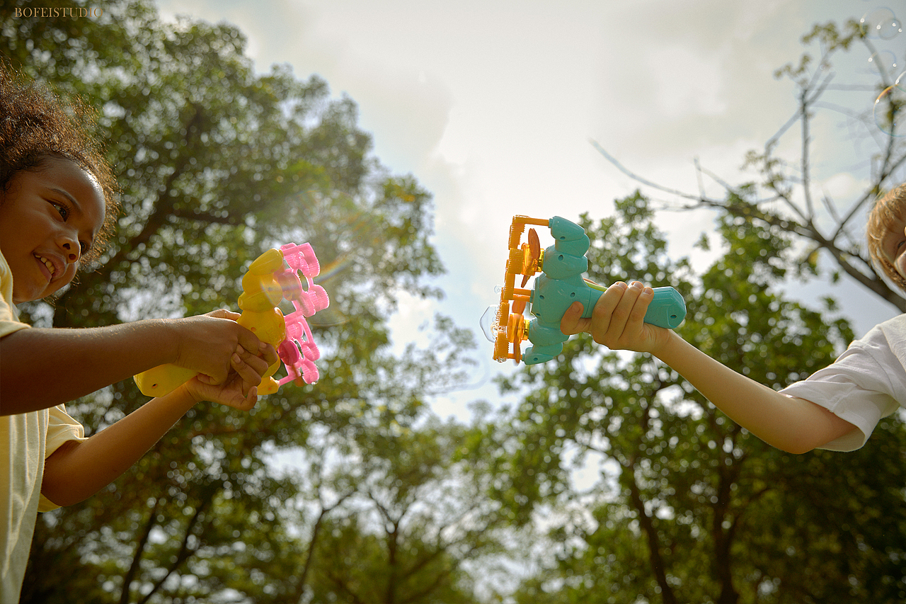 Bubble Fun泡泡世界| 玩具拍摄（图ZMzAwNjU0ODk2） - 产品摄影 - 站酷设计师吃饱了饭的人原创素材 - 站酷ZCOOL