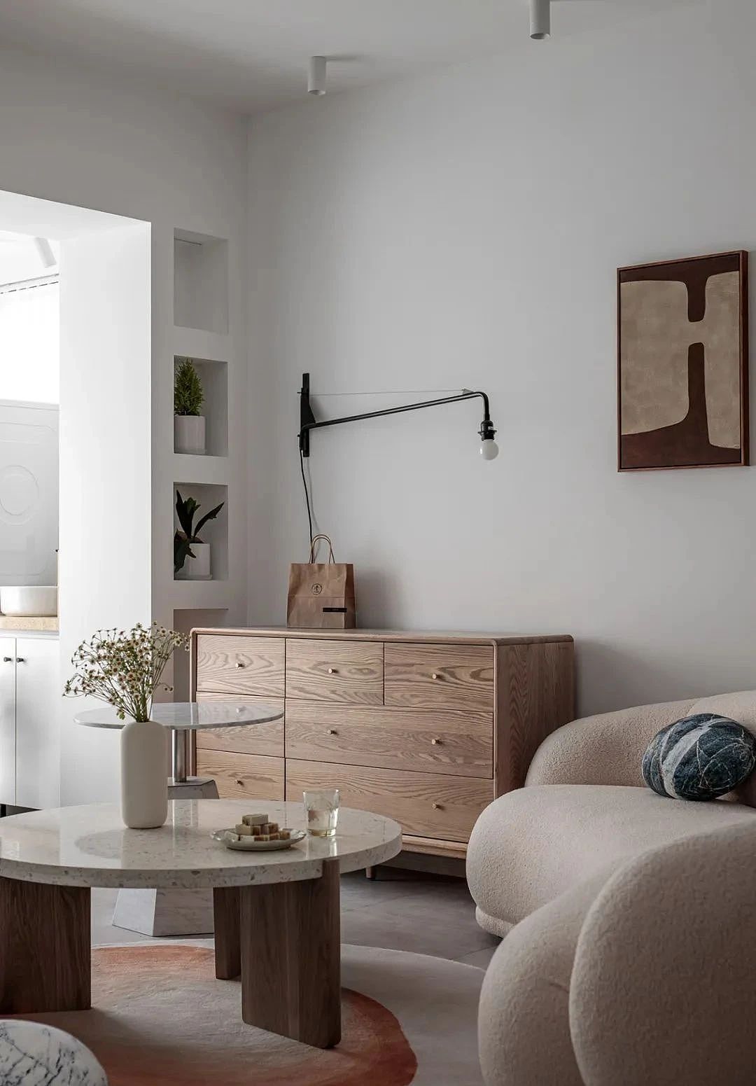 简约而有格调,她家玄关、客厅、主卧全是亮点!