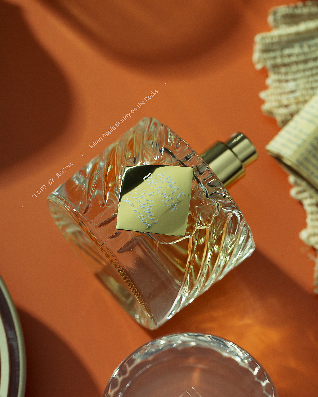 香水/香水静物/香水创意拍摄/产品摄影