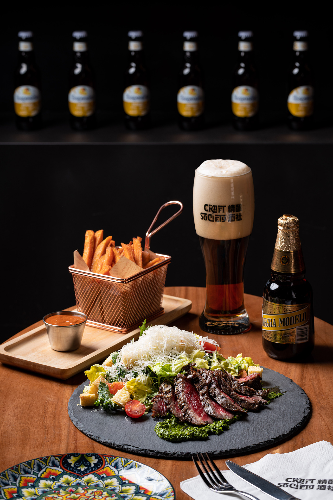 精酿啤酒餐吧拍摄（图ZMzMyNTk3NzIw） - 美食摄影 - 站酷设计师税翔原创素材 - 站酷ZCOOL