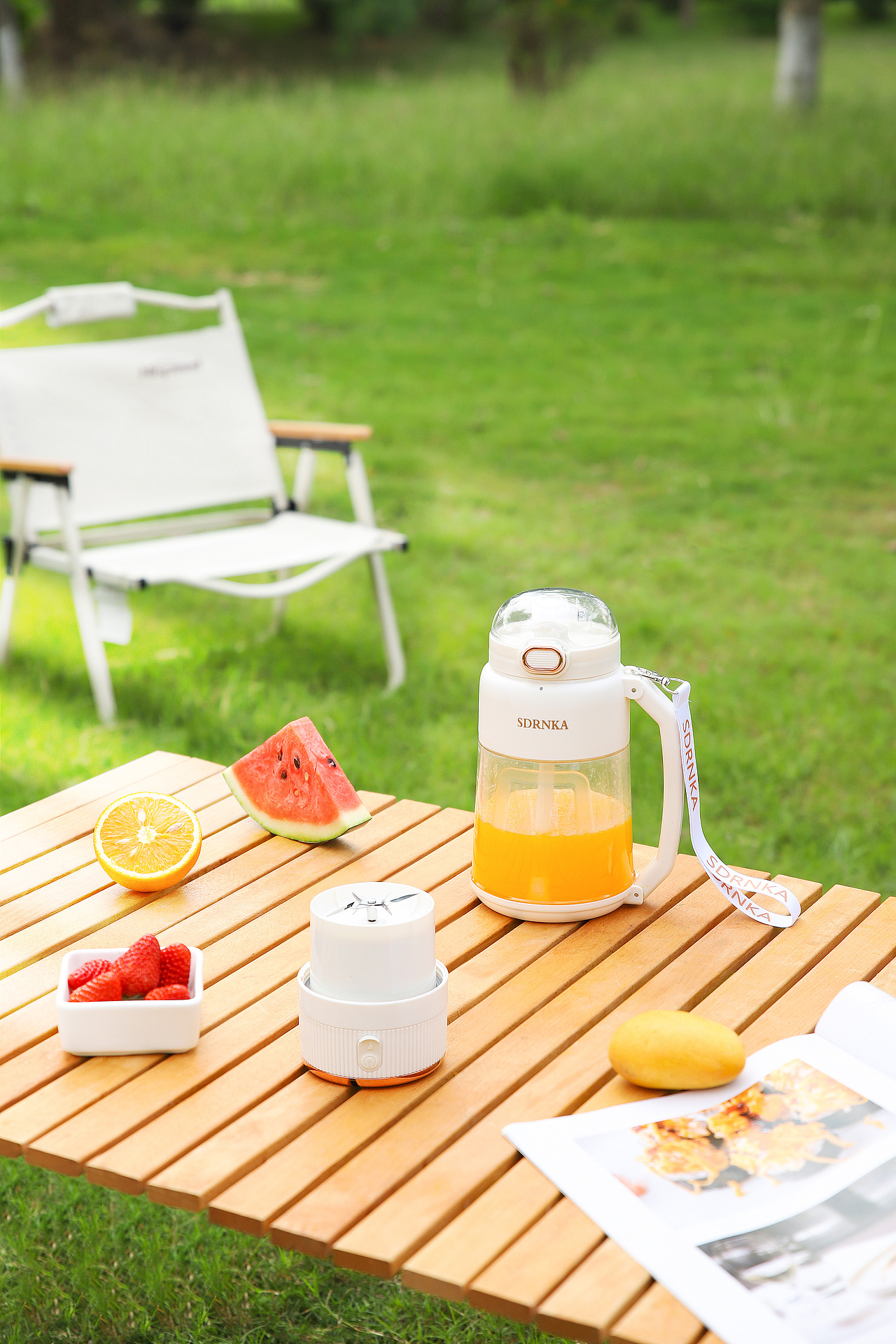 戶外榨汁桶（圖ZMzQyODE0MDAw） - 產(chǎn)品攝影 - 站酷設(shè)計師藝卓攝影設(shè)計原創(chuàng)素材 - 站酷ZCOOL