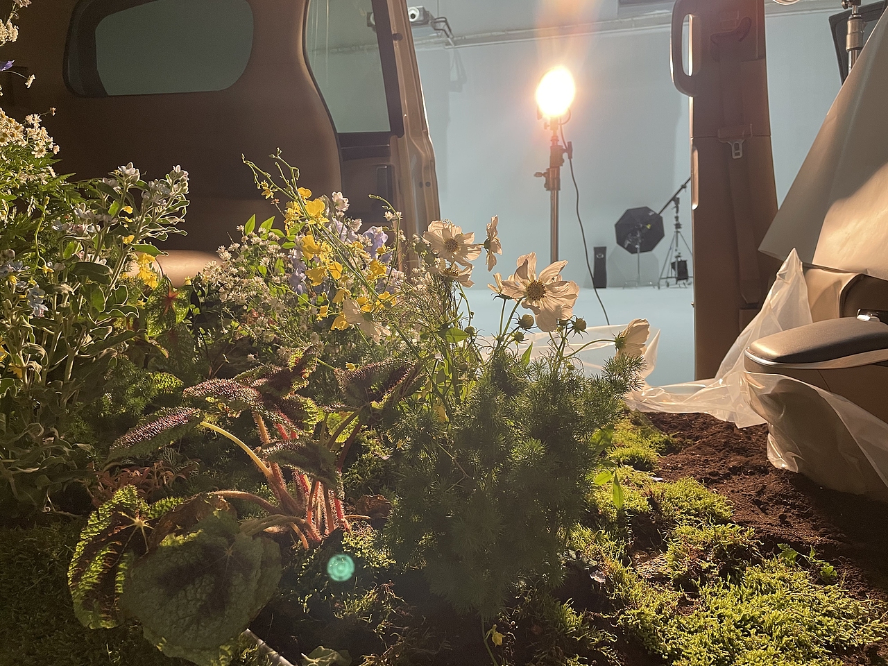 果粒出行平面kv拍摄（含案例过程细节分享）（图ZMzIwNTA4OTA0） - 人像摄影 - 站酷设计师丛志文原创素材 - 站酷ZCOOL