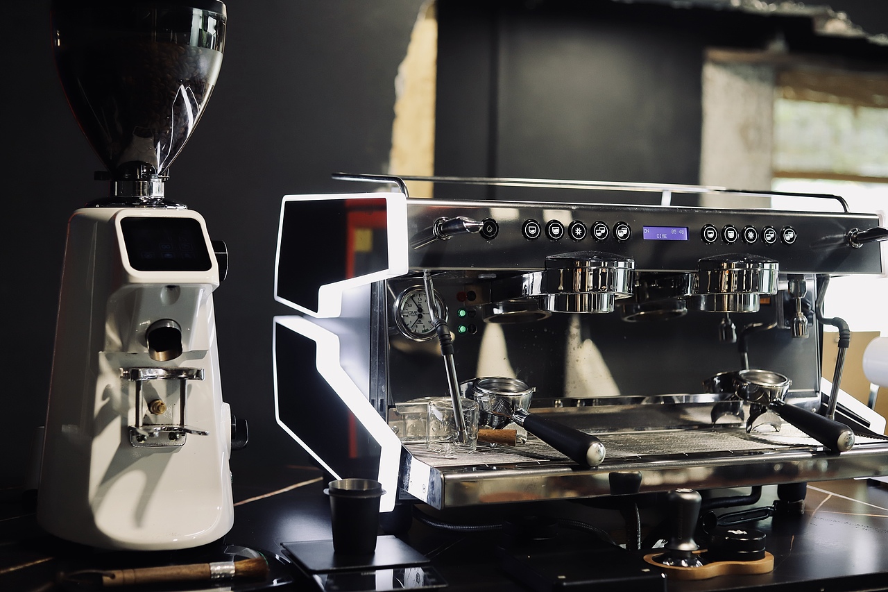 向野旗下·向野咖啡首店（图ZMzQ5ODQxNjAw） - 品牌 - 站酷设计师7troy原创素材 - 站酷ZCOOL