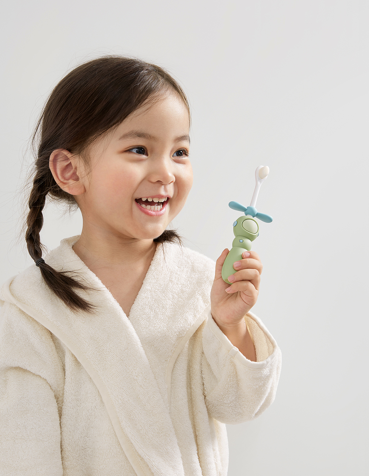 KUB儿童牙刷拍摄