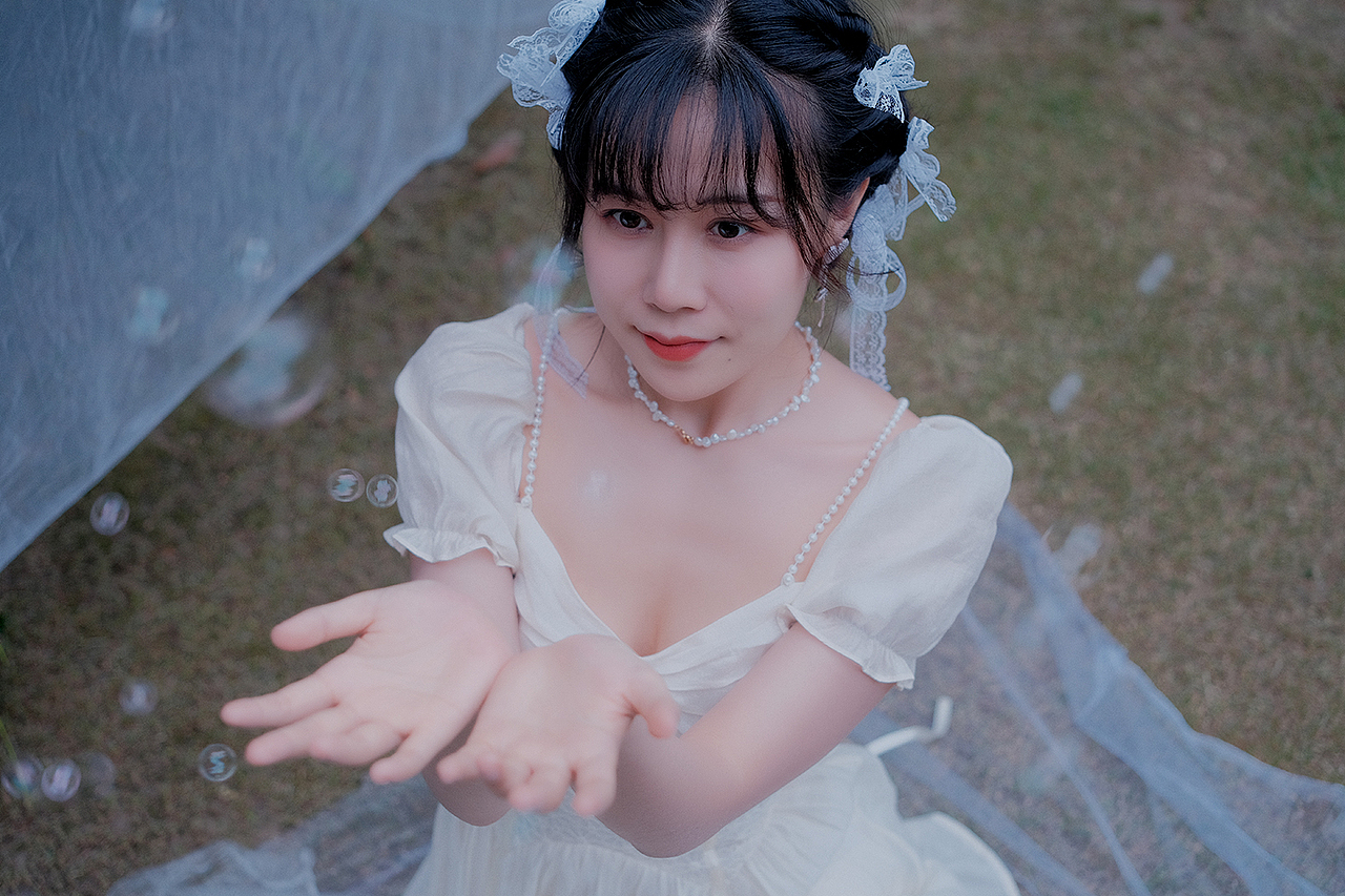 蔷薇花盛开（图ZMzAzODYwMDAw） - 人像摄影 - 站酷设计师芸芸众生5651原创素材 - 站酷ZCOOL