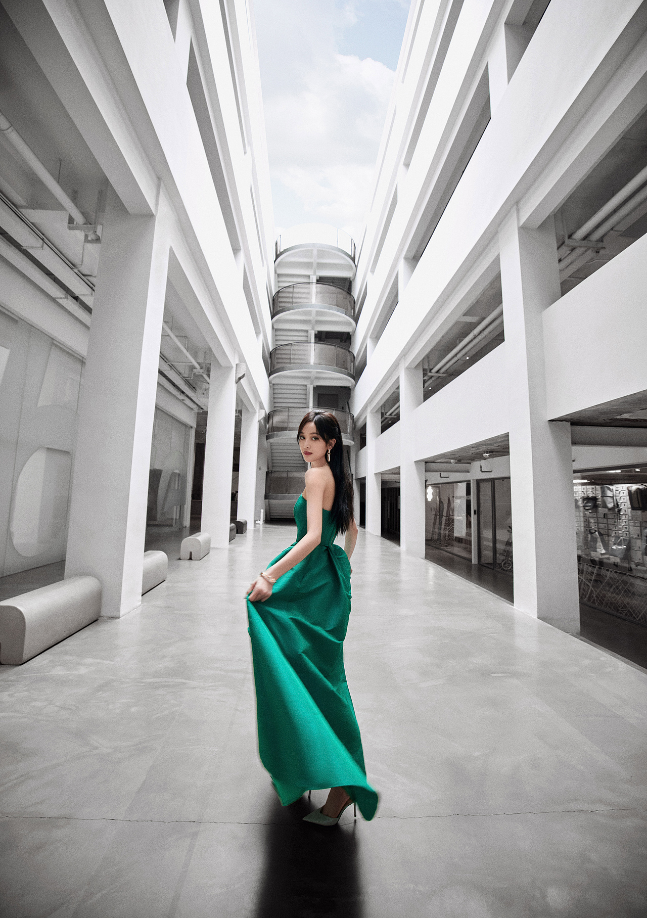 时尚穿搭《吴宣仪》一期