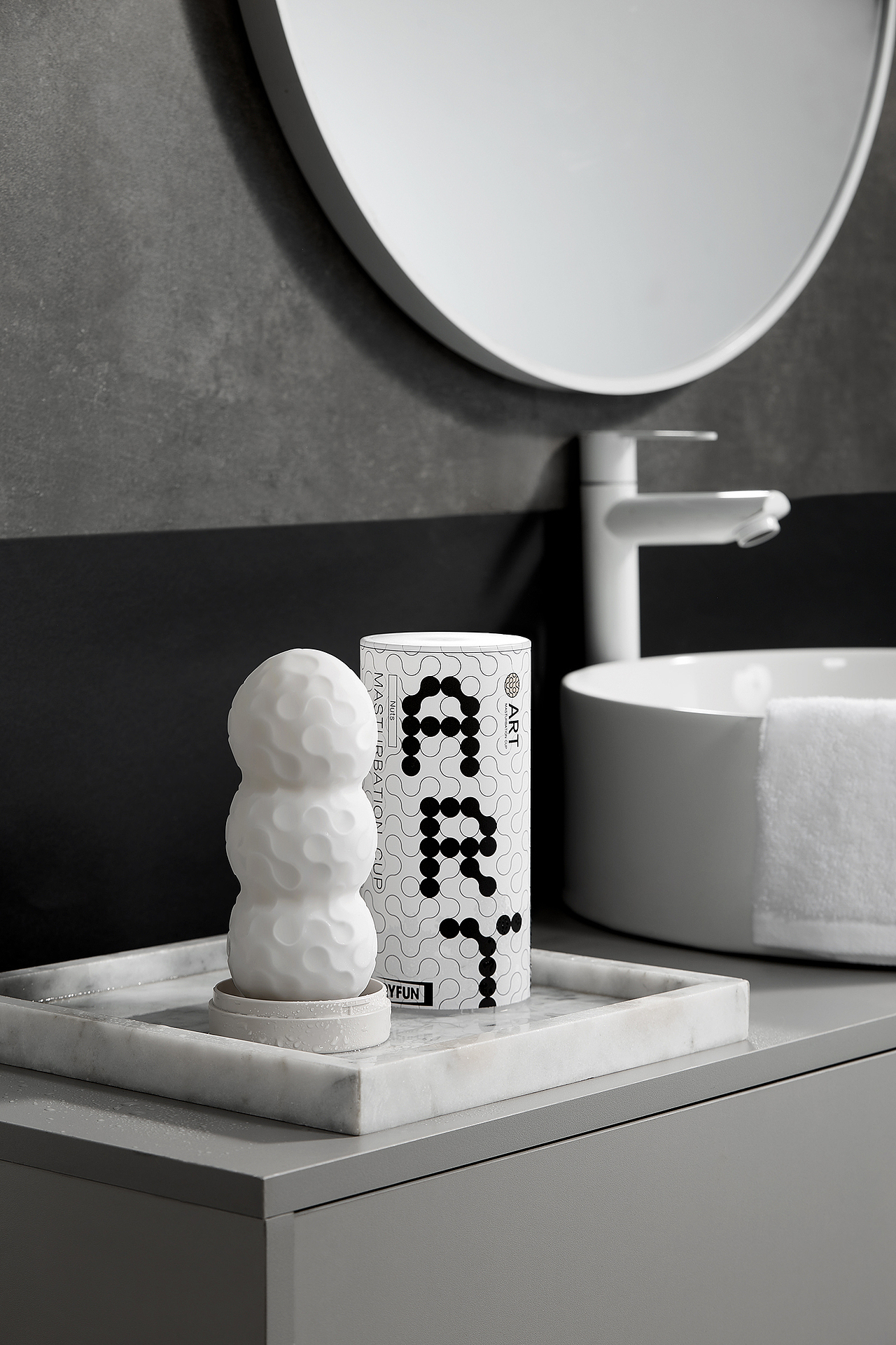 网易飞机杯 | 橡皮人摄影