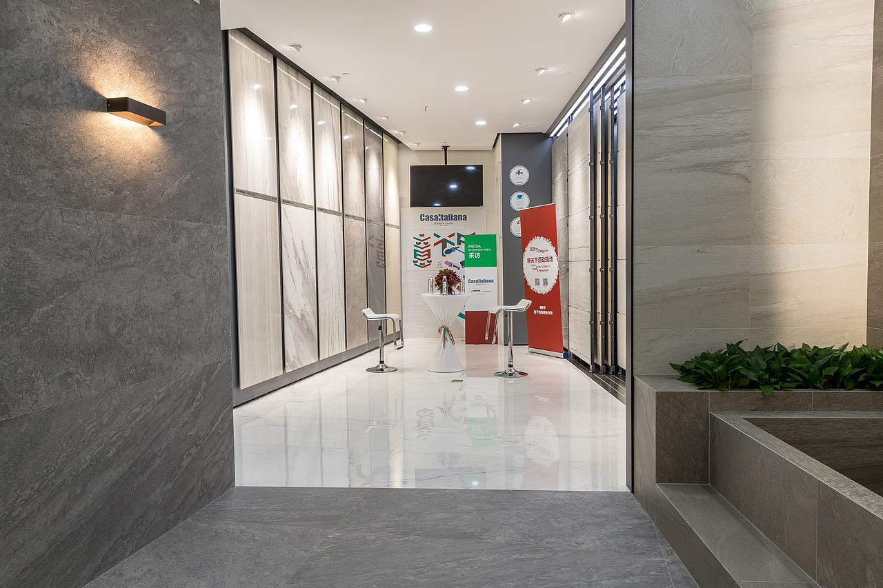 上海进口瓷砖旗舰店开业前拍摄