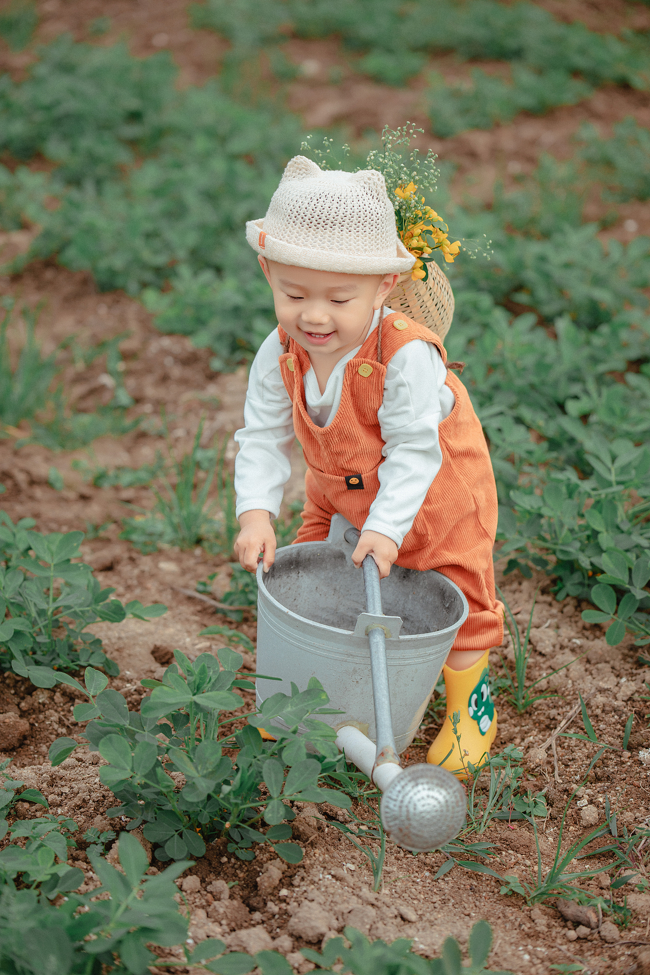 立夏-小盆友下地干农活咯