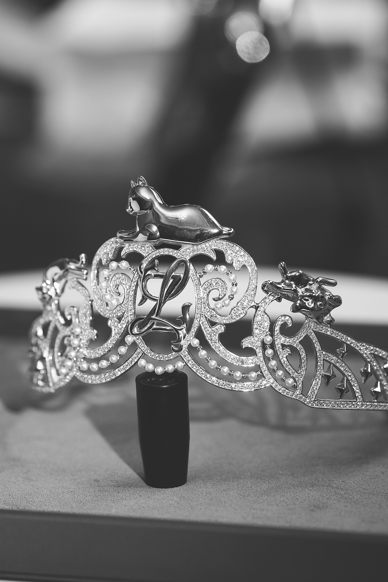 高级皇冠设计 | 这是一件很“喵”的皇冠作品