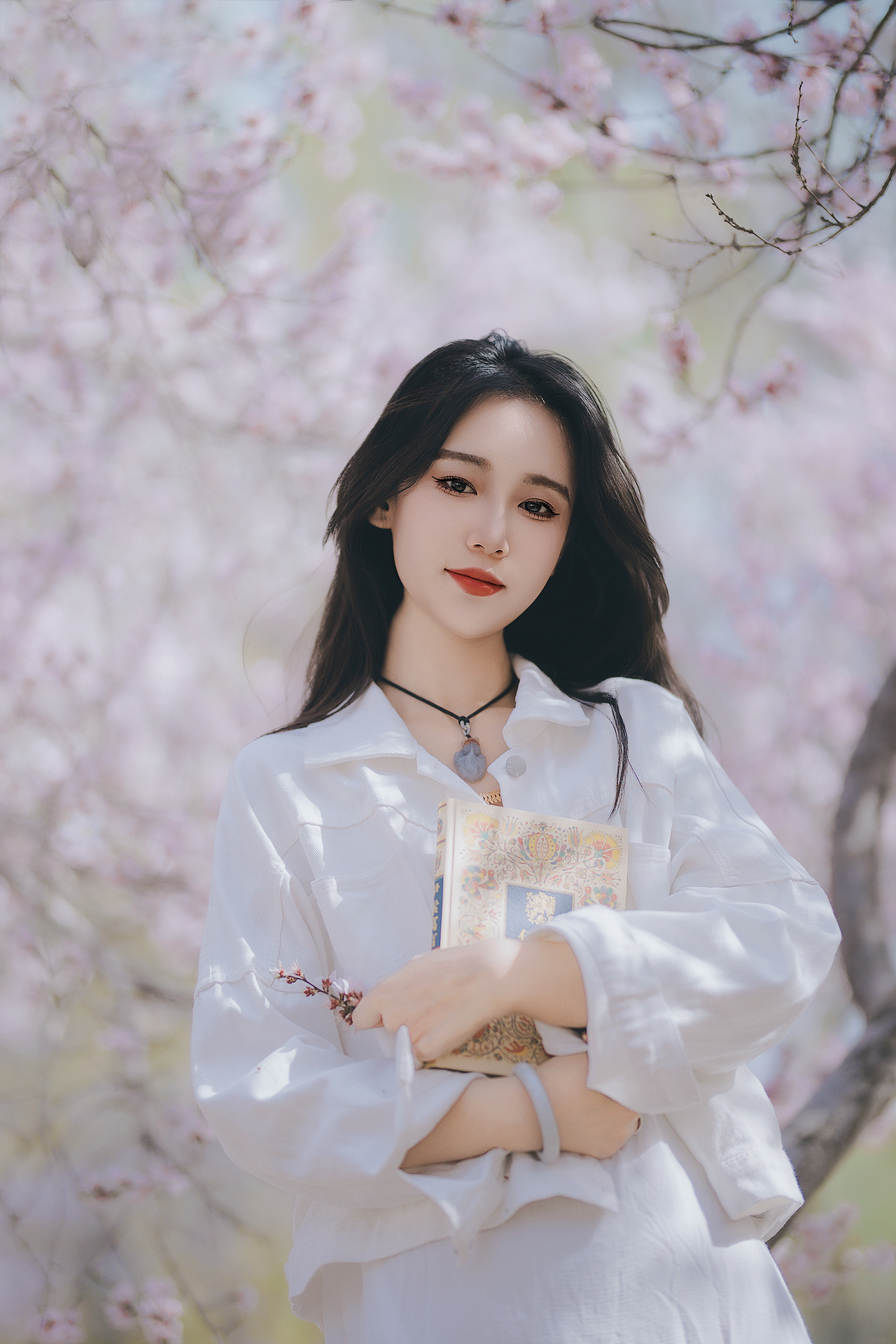 2024年初春杏花少女人像（图ZMzY1NjQ0ODI0） - 人像摄影 - 站酷设计师wangxj990原创素材 - 站酷ZCOOL