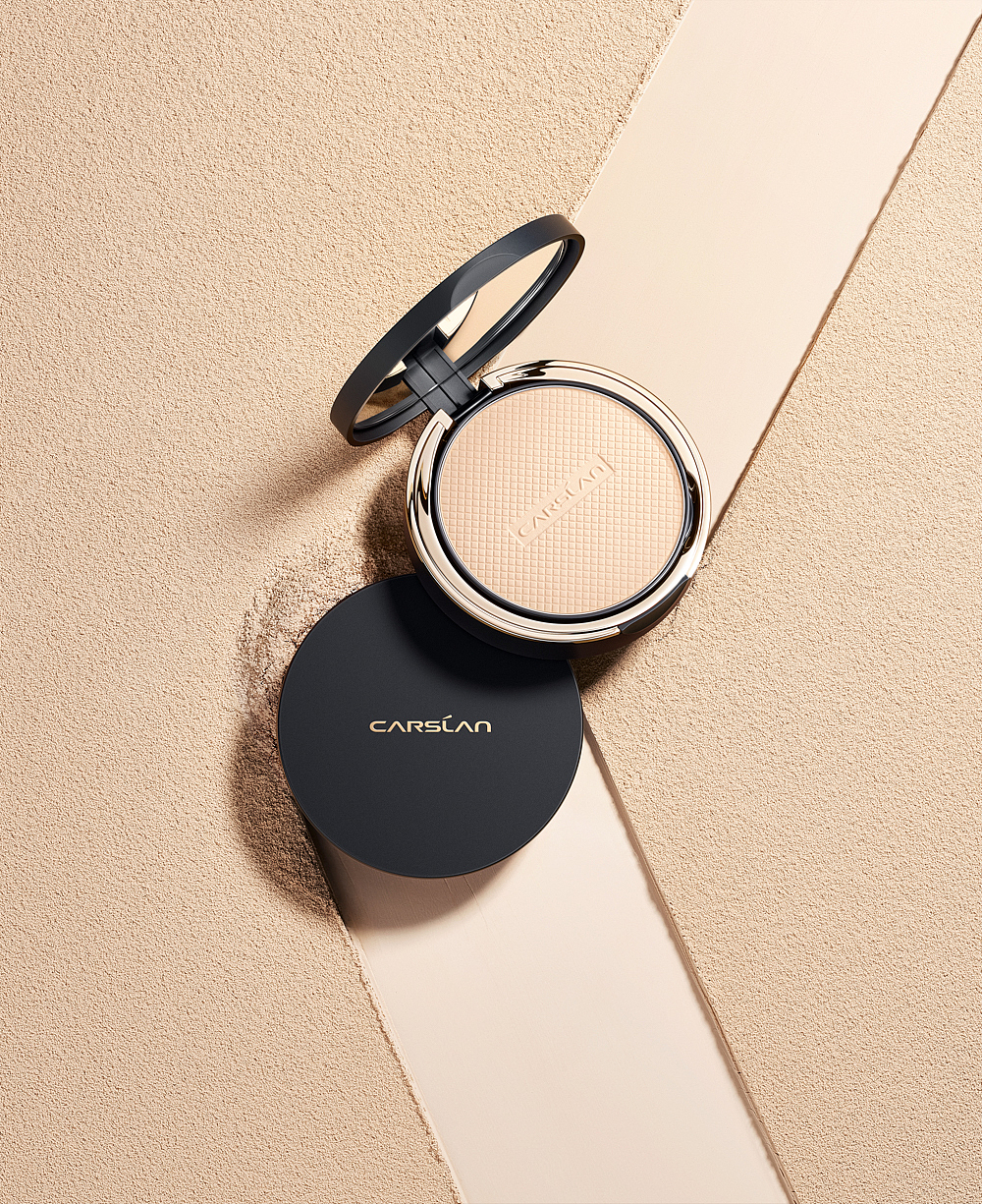 小夜猫轻透持妆粉饼KV 美妆产品摄影