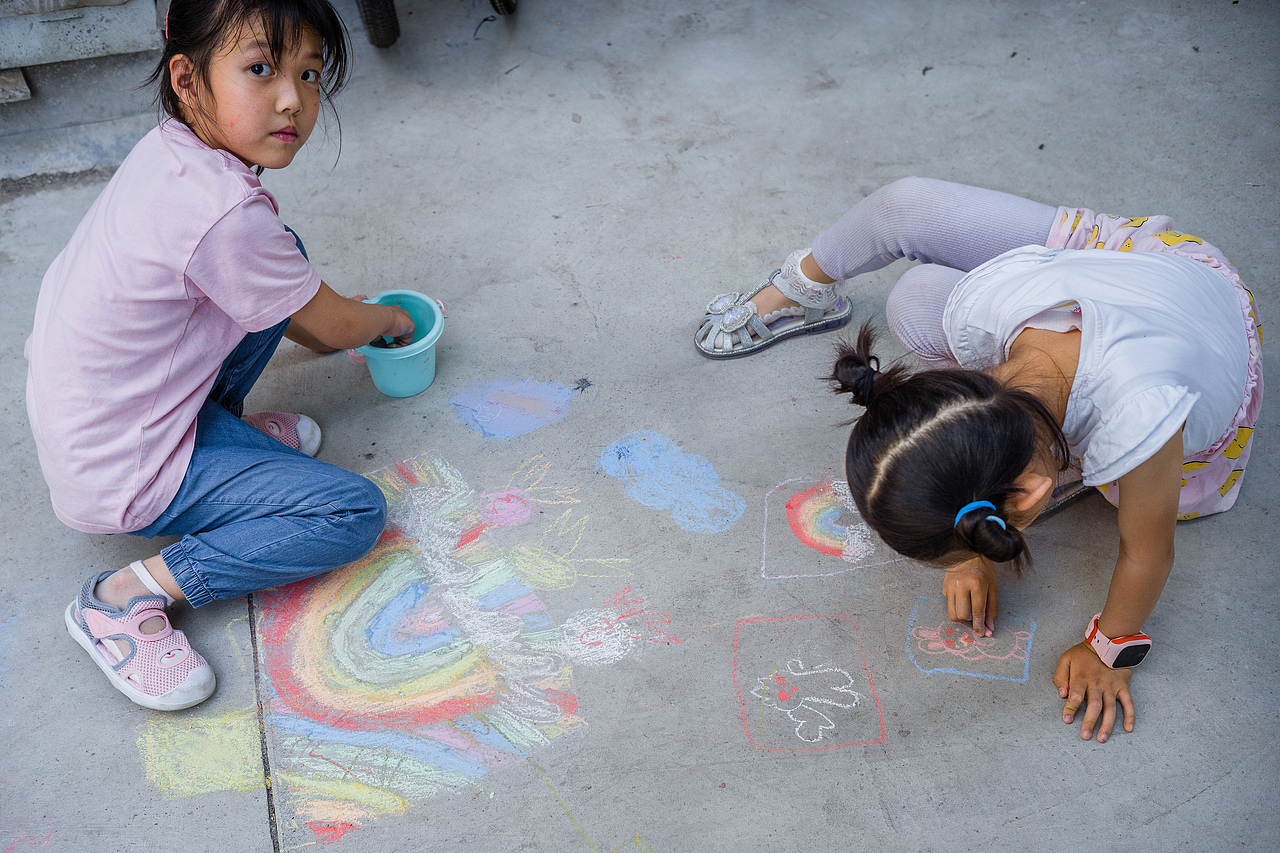 街头摄影 | 儿童节快乐!
