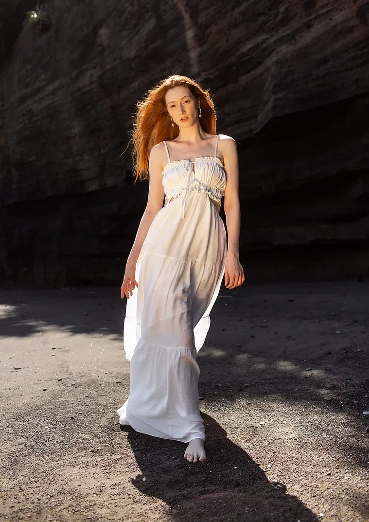 高级感女模 外国模特 女装模特 红发模特 清冷感成熟（图ZMzY3NDc4NzU2） - 人像摄影 - 站酷设计师星辰模特经纪原创素材 - 站酷ZCOOL