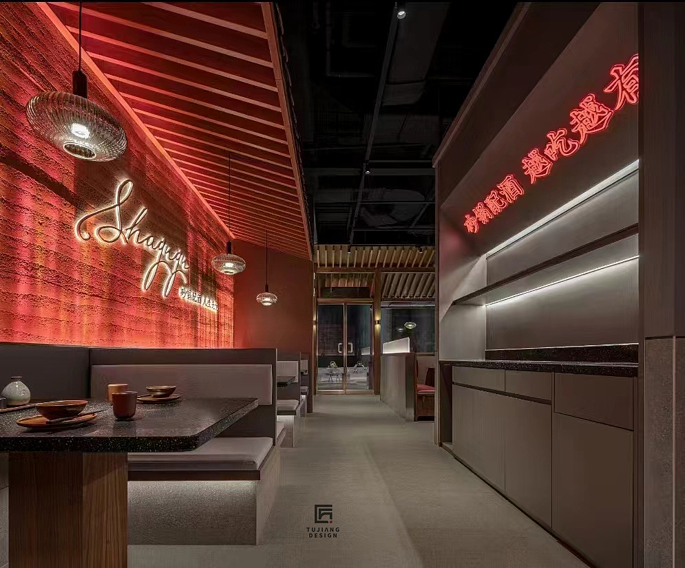 工装小酒馆设计｜一杯敬明天，一杯敬过往