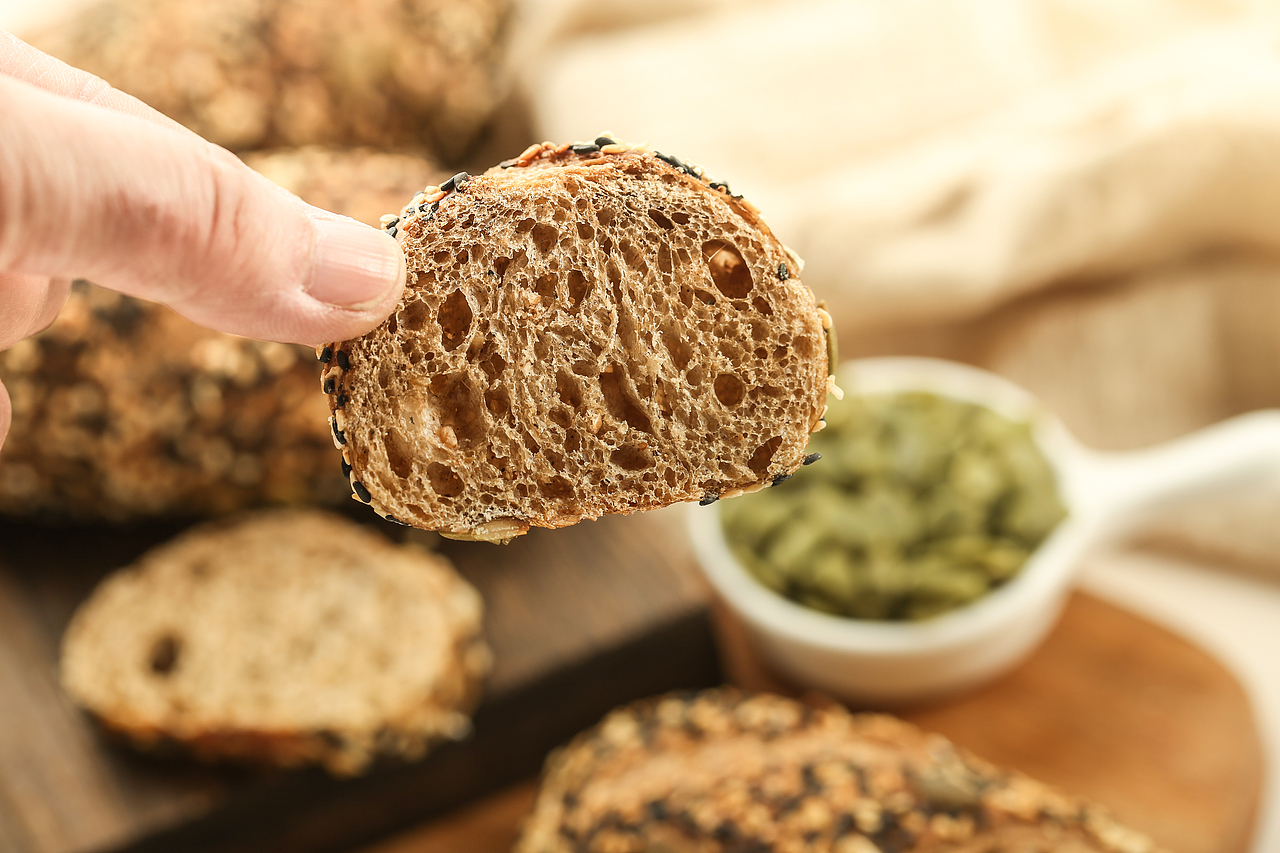 歐式面包 美食攝影 產(chǎn)品攝影（圖ZMzM3Njc5NjI4） - 產(chǎn)品攝影 - 站酷設(shè)計(jì)師周大富80原創(chuàng)素材 - 站酷ZCOOL