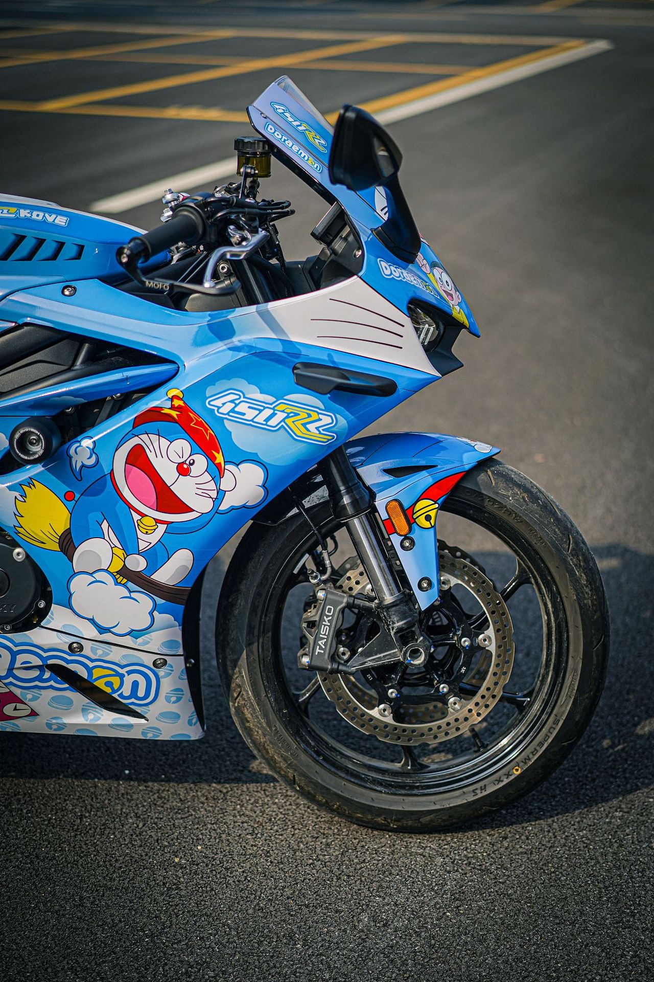 凯越机车450RR哆啦A梦定制涂装案例分享