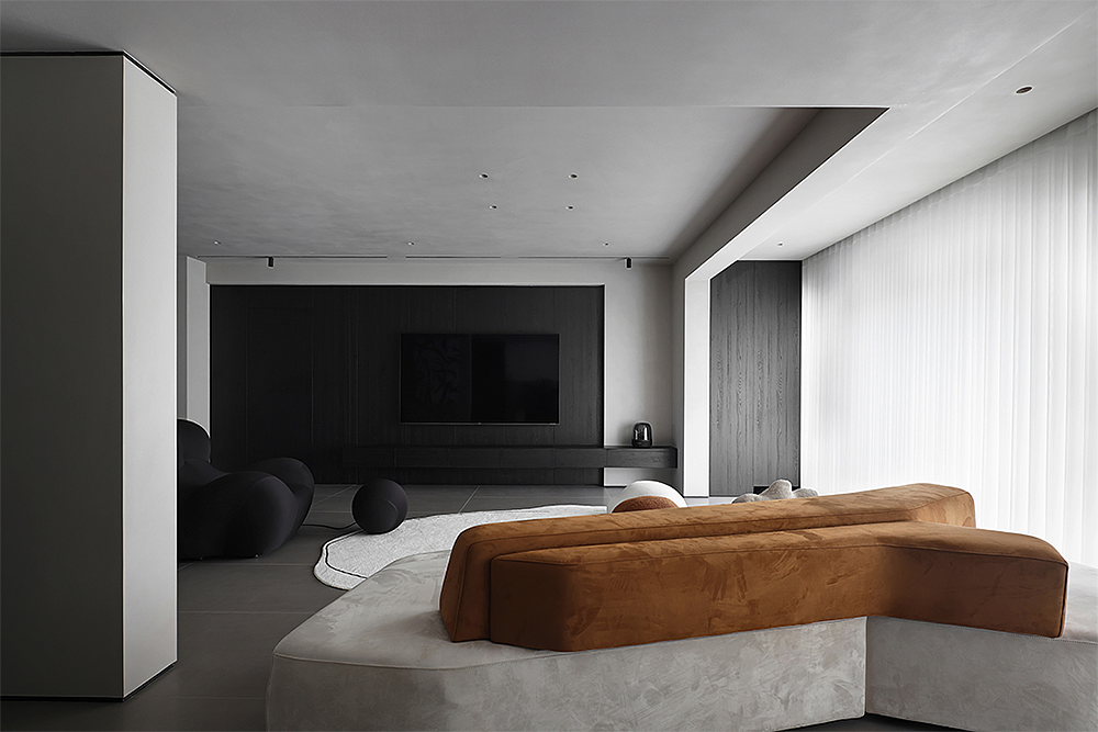 132㎡极简大平层,通透开阔!