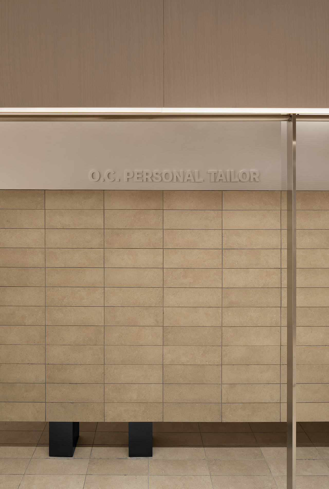 O.C. PERSONAL TAILOR|MOOTHAN. DESIGN