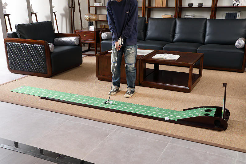 家用高尔夫拍摄，家具摄影，家用高尔夫球场拍摄