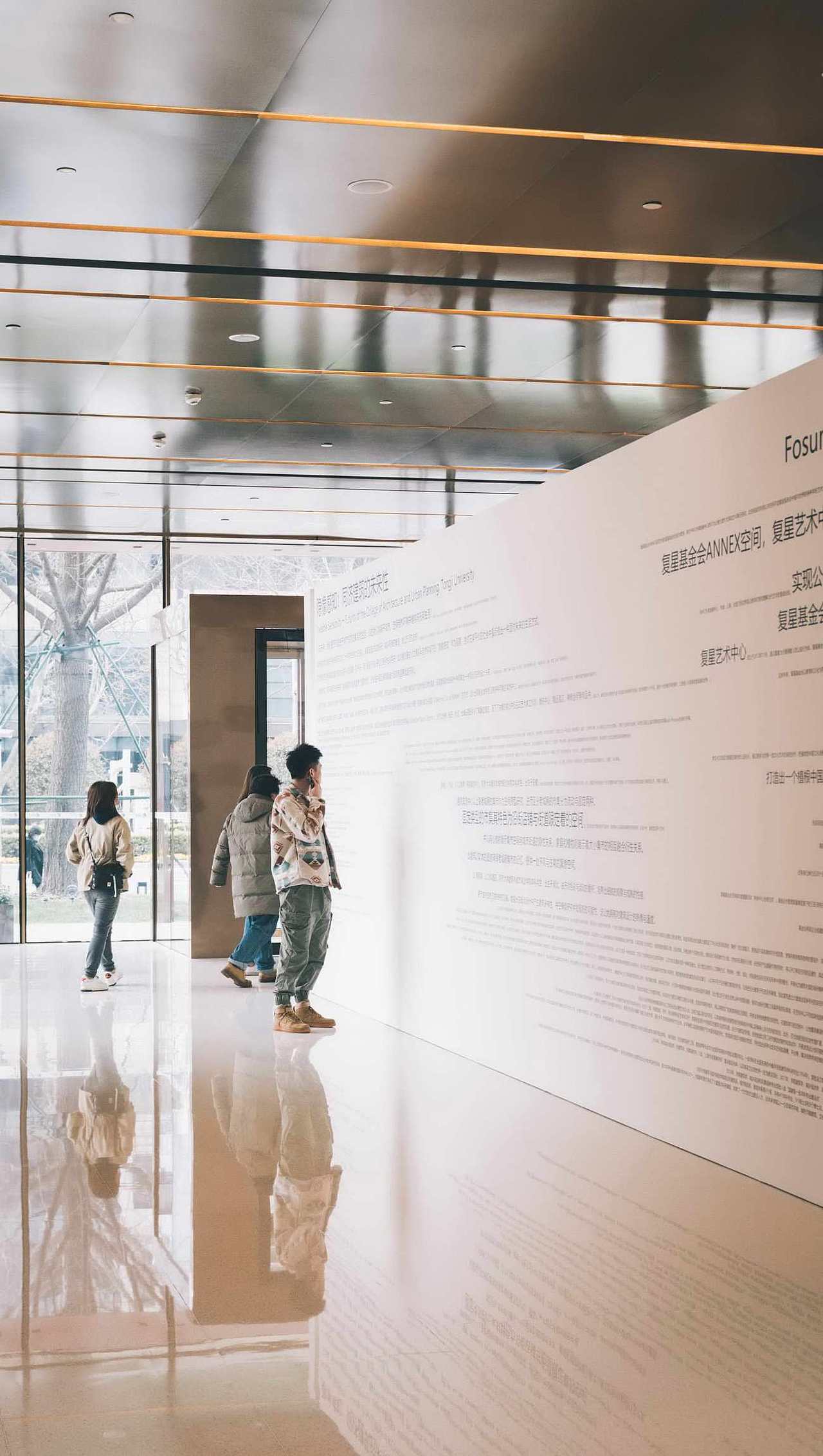 ▼相异的图纸尺寸有如一个个展示“孔洞”