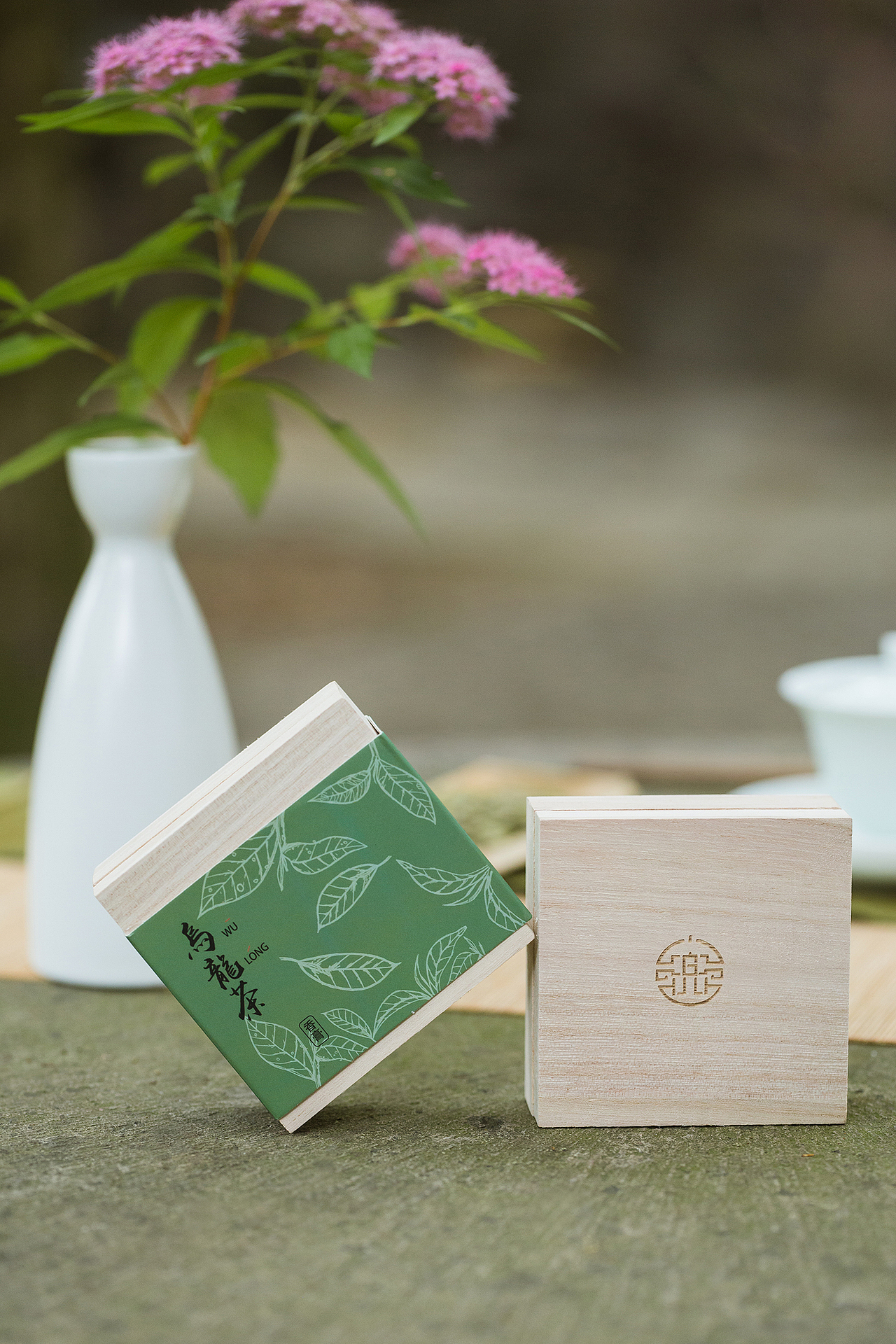 国风静物摄影 | 兜里有香香绿茶香膏